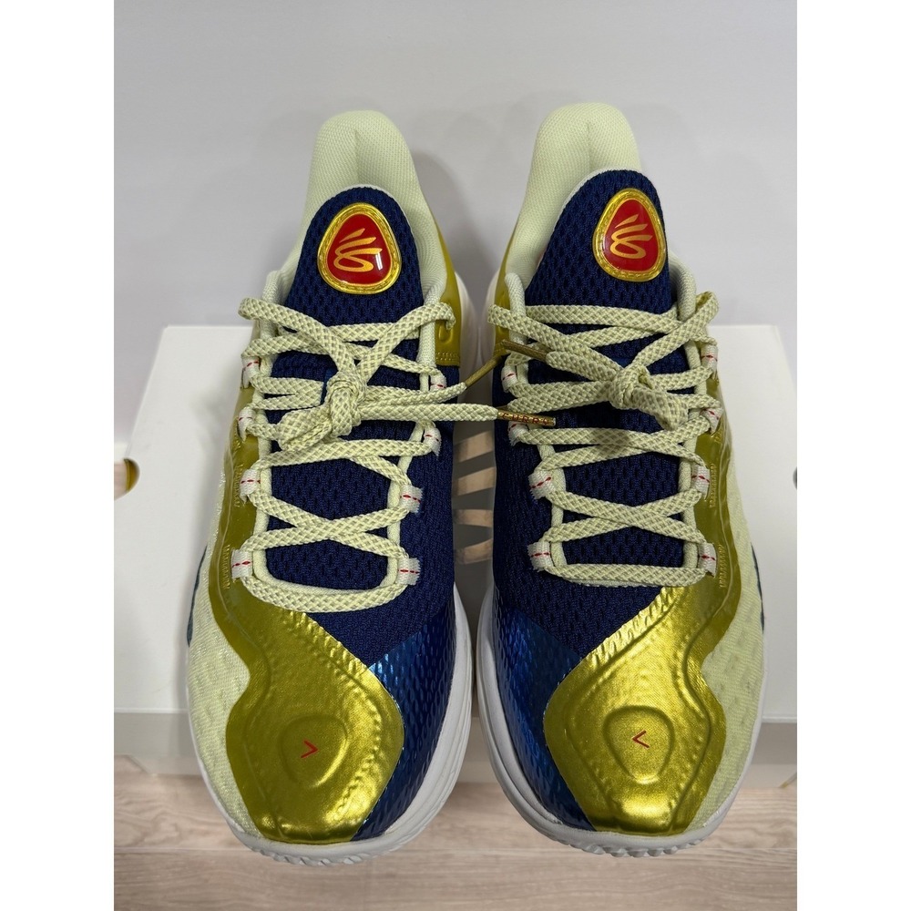 Under Armour Curry 11 GS Championship Mindset Lemon Ice Gold Youth Size 5Y